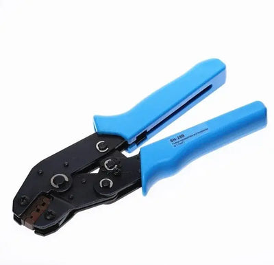 Pièces : Outils - Outils de sertissage